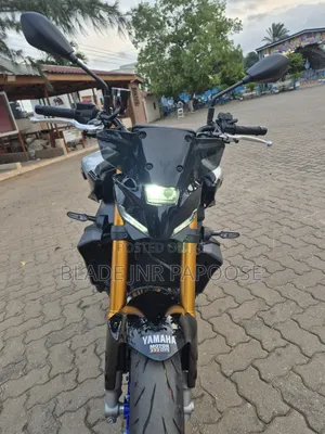 Yamaha 2026 Black