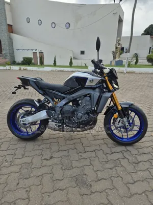 Yamaha 2026 Black