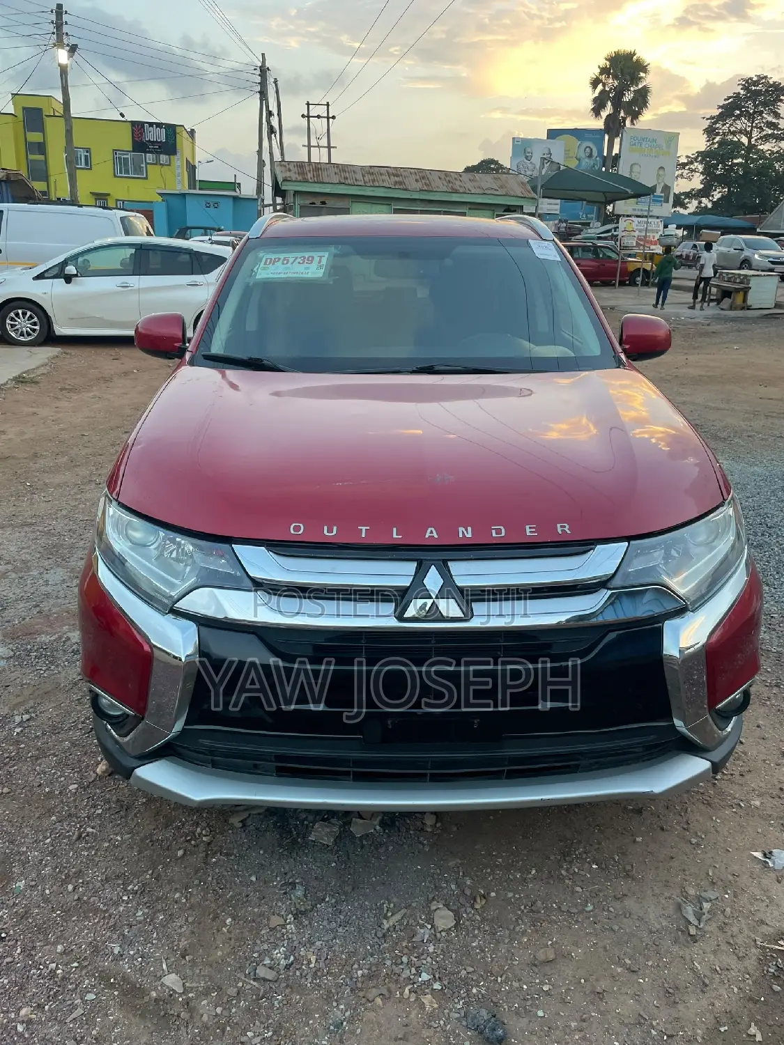 Mitsubishi Outlander 2016 Red