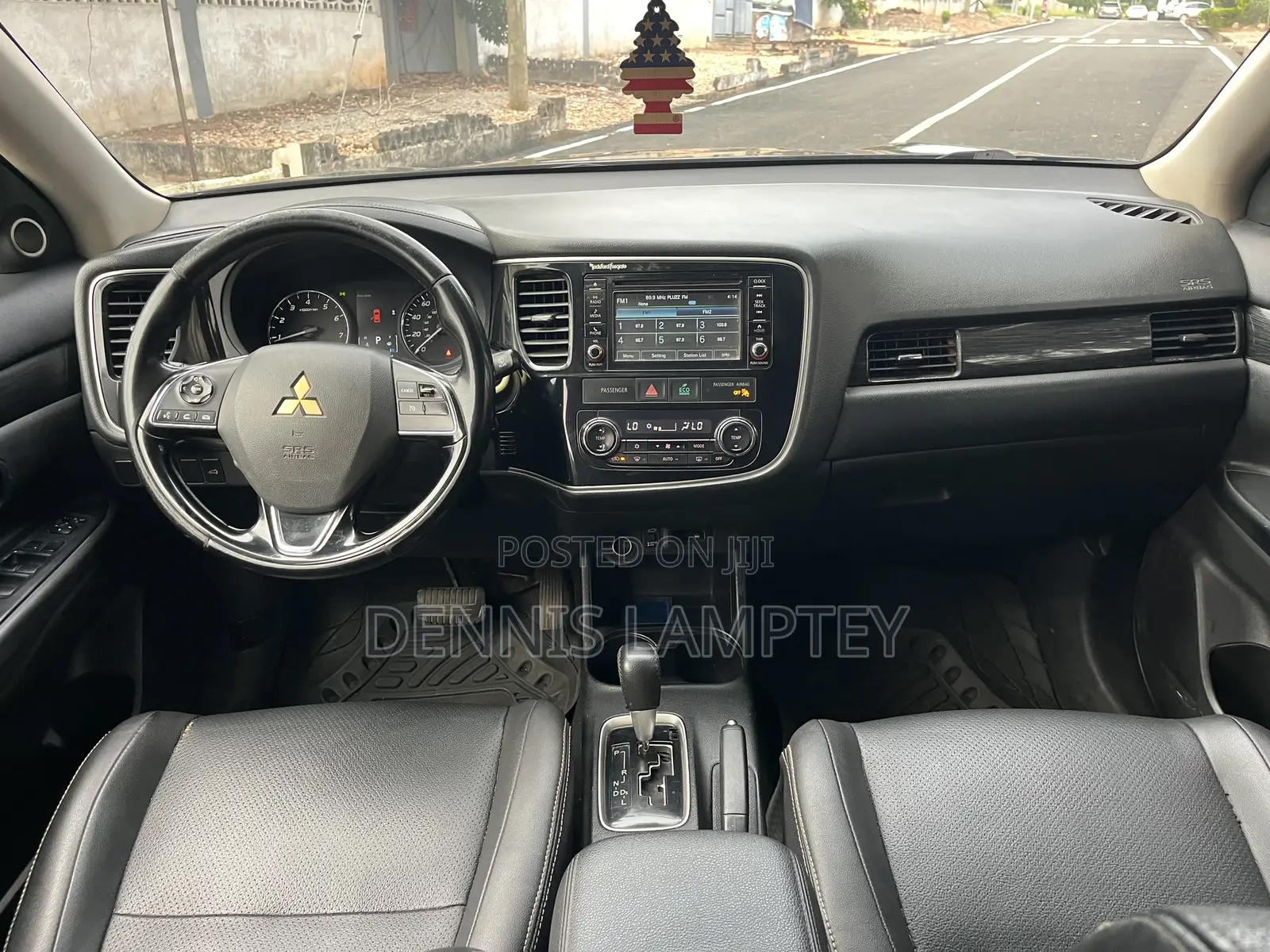 Mitsubishi Outlander 2016 Black