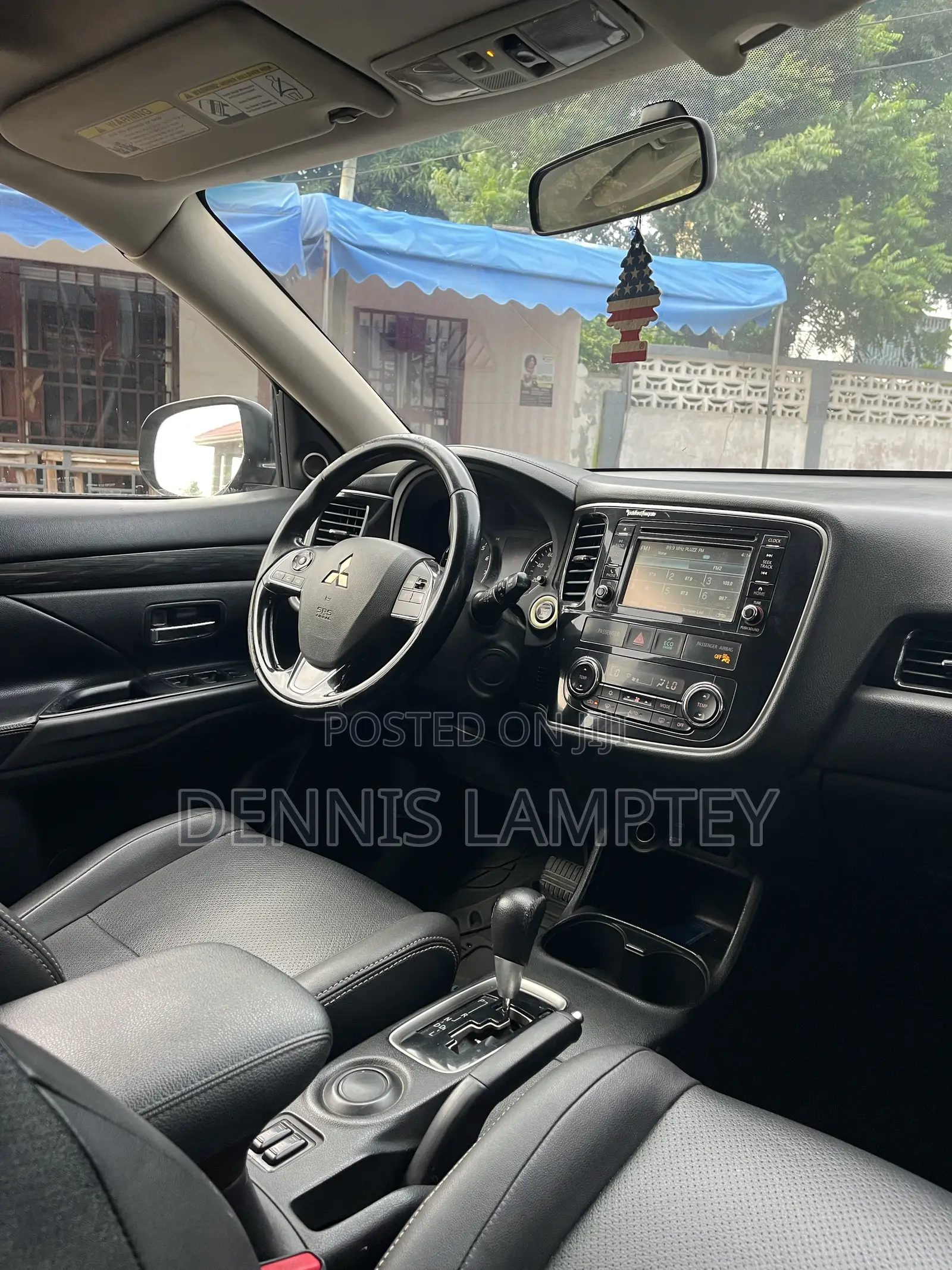 Mitsubishi Outlander 2016 Black