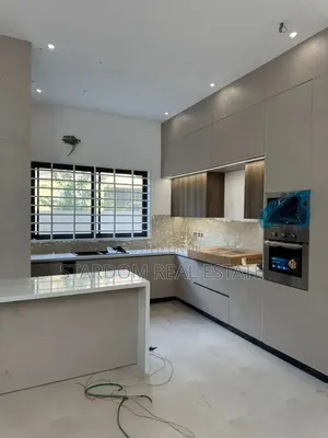 4bdrm Duplex in Spintex Community 18, Lashibi for sale