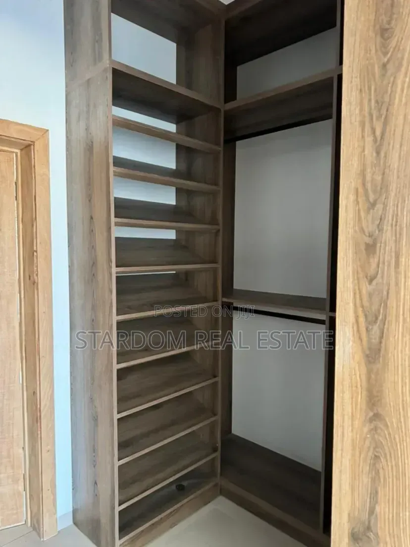 4bdrm Duplex in Spintex Community 18, Lashibi for sale