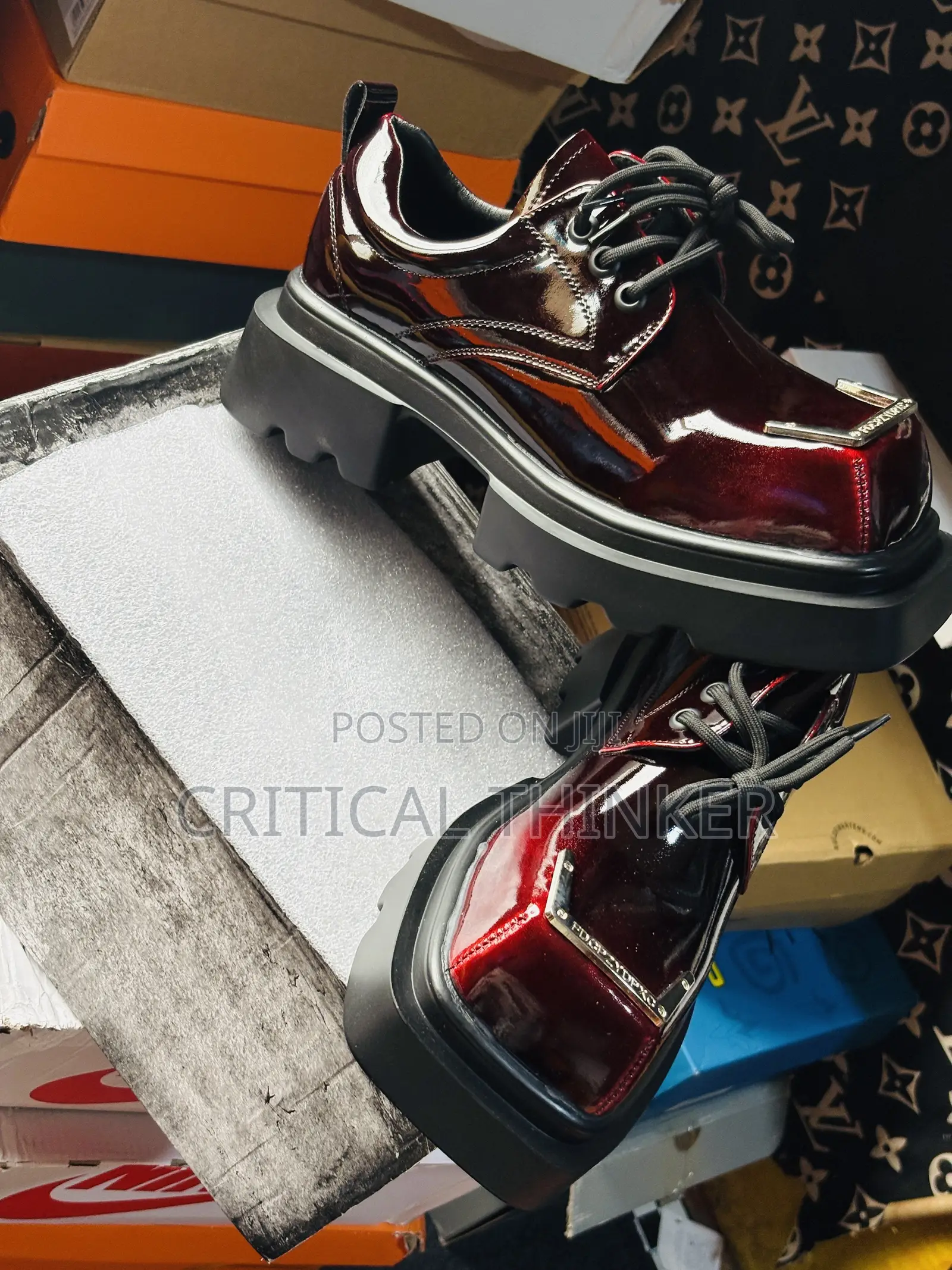 Top Notch Shoe For Fashionistas