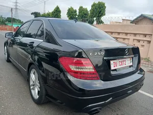 Mercedes-Benz C250 2014 Black