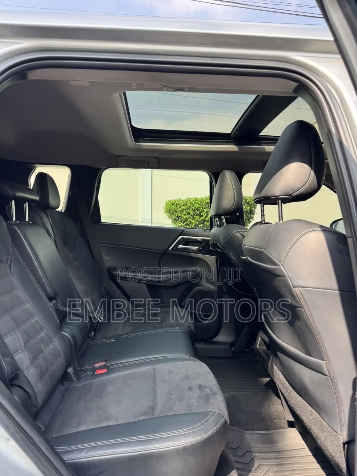 Mitsubishi Outlander SE Special Edition 2023 Silver