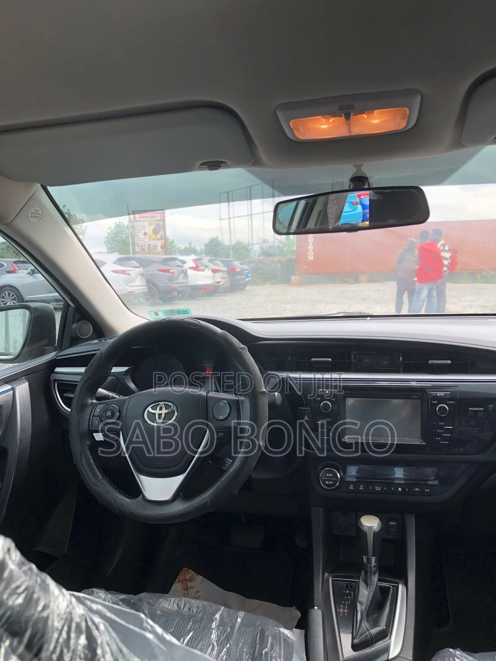 Toyota Corolla S 4dr Sedan (1.8L 4cyl CVT) 2016 White