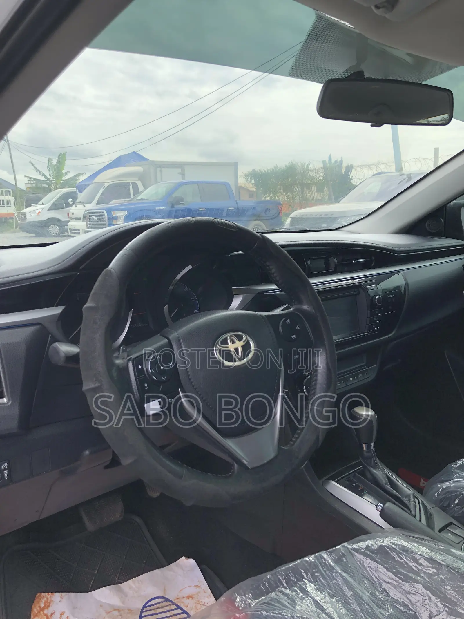 Toyota Corolla S 4dr Sedan (1.8L 4cyl CVT) 2016 White