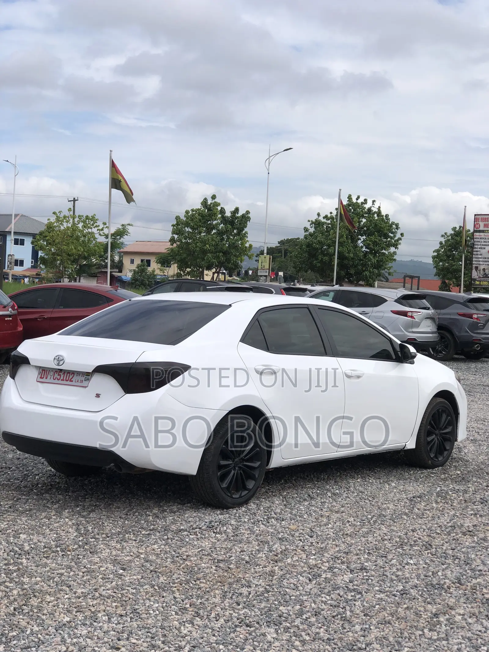 Toyota Corolla S 4dr Sedan (1.8L 4cyl CVT) 2016 White