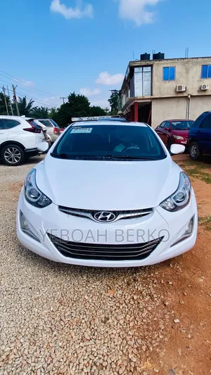 Hyundai Elantra 2015 White