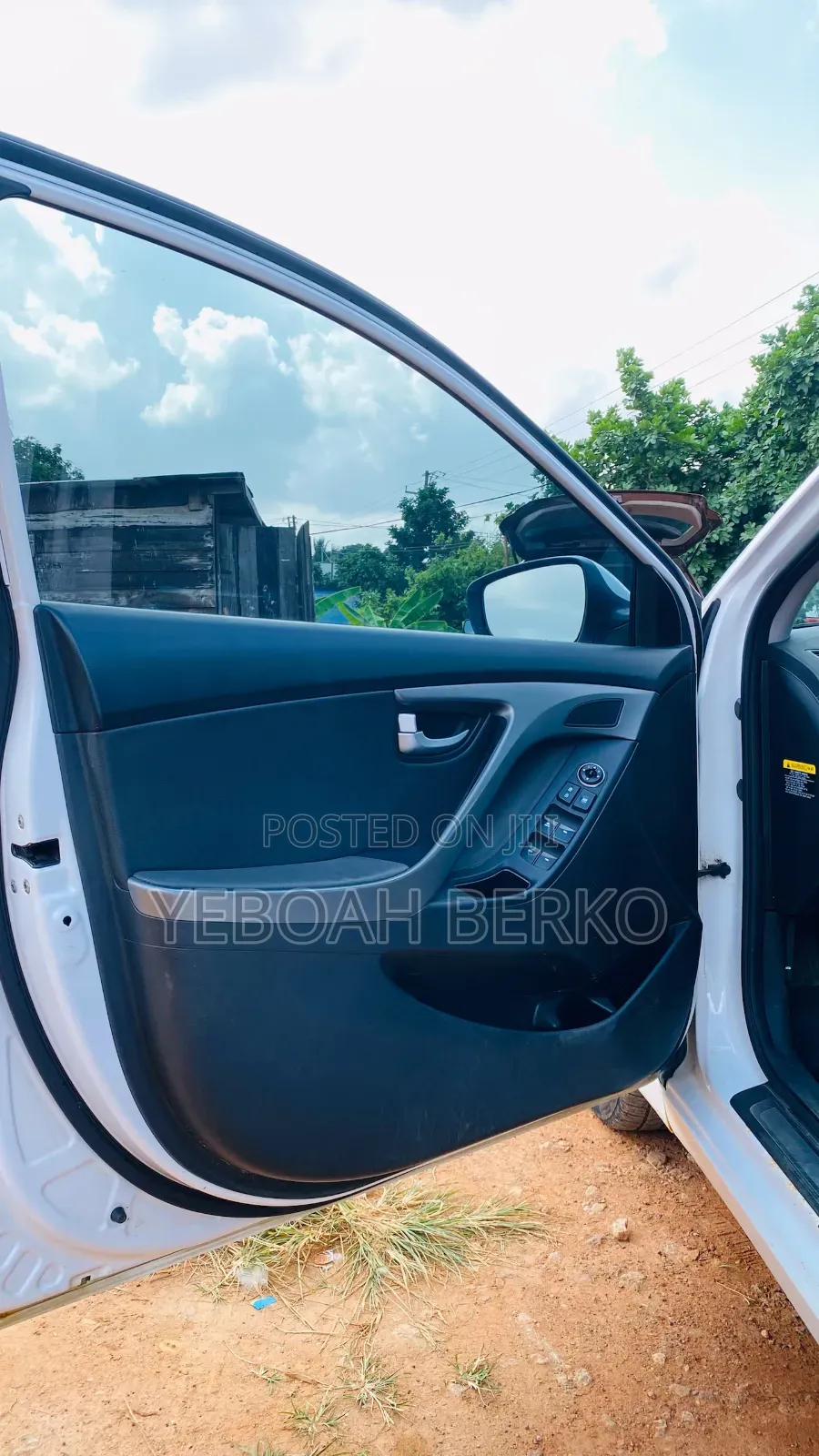 Hyundai Elantra 2015 White
