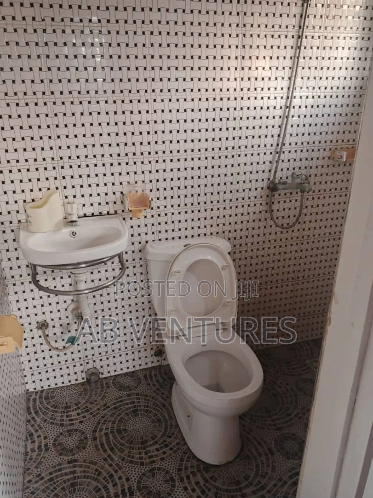 1bdrm Apartment in Ab Ventures, Adenta for rent