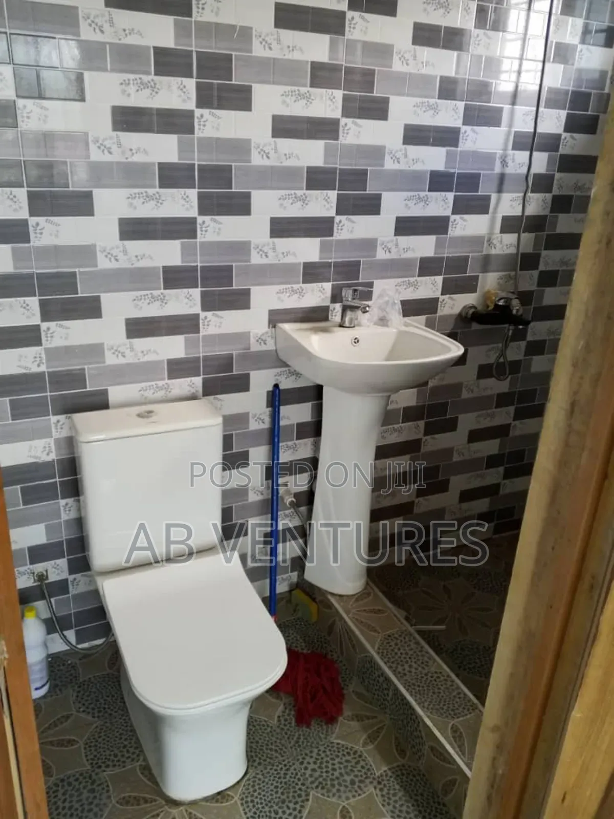 1bdrm Apartment in Ab Ventures, Adenta for rent