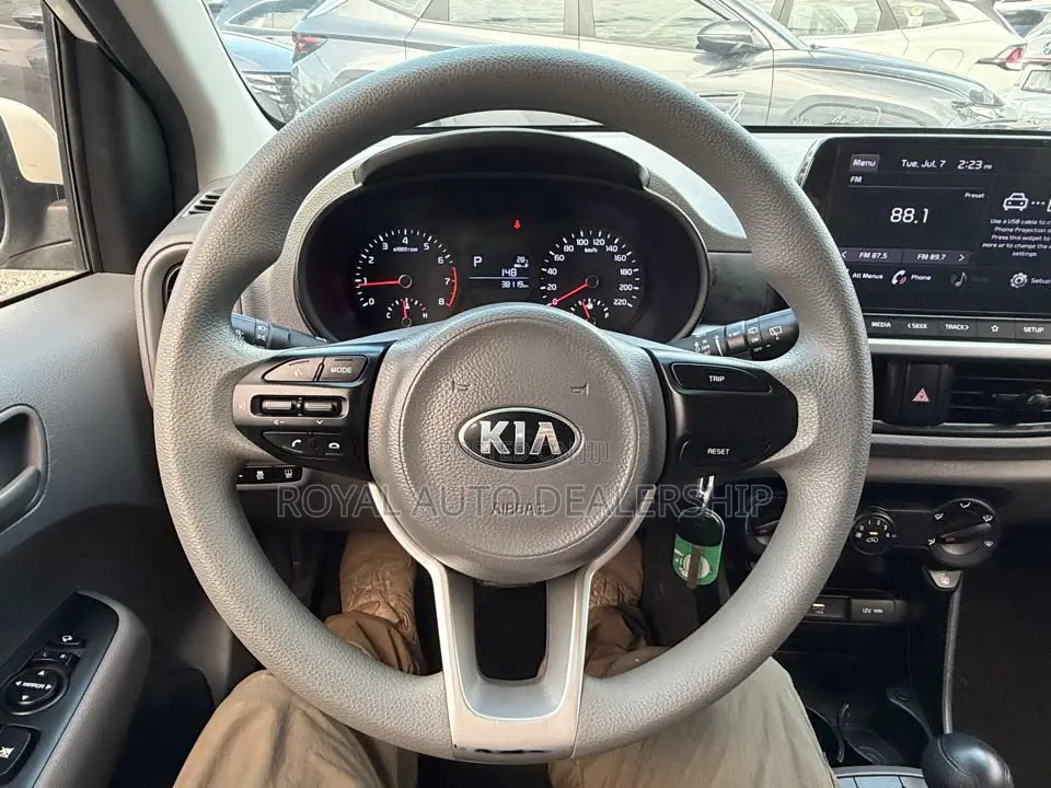 Kia Morning 2021 White