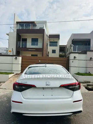 Honda Civic EX-L 2022 White