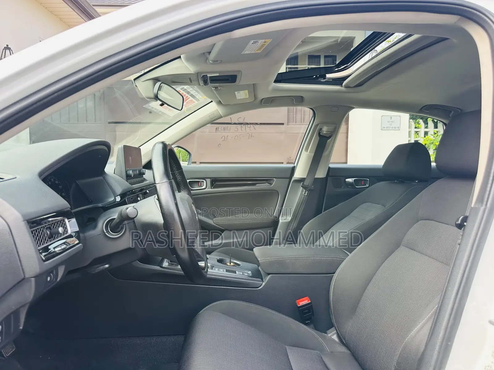 Honda Civic EX-L 2022 White