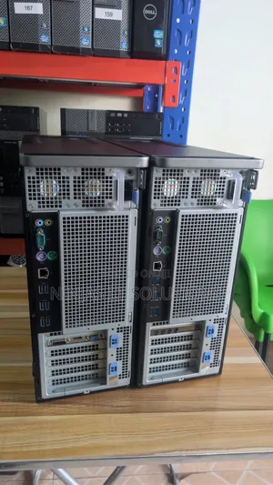 Desktop Computer Dell Precision 5820 32GB Intel Xeon HDD 3T