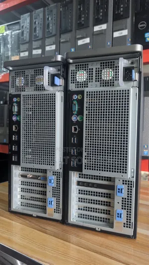 Desktop Computer Dell Precision 5820 32GB Intel Xeon HDD 3T