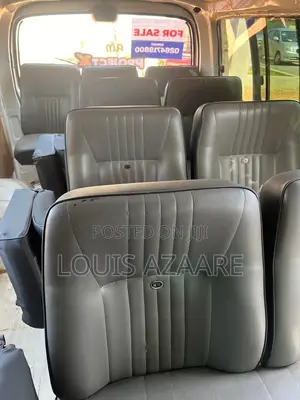 Toyota HiAce 2019 White