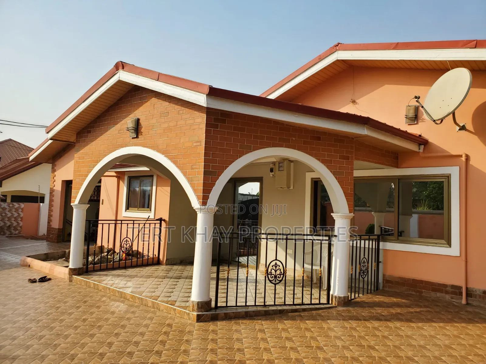 6bdrm House in Community 25 for sale