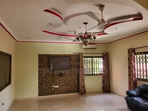 6bdrm House in Community 25 for sale