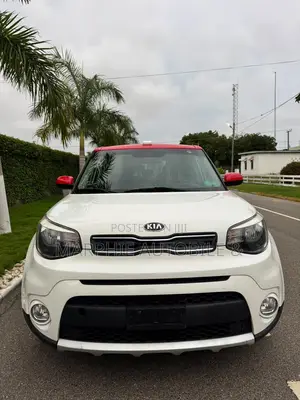 Kia Soul Hatchback 2019 White