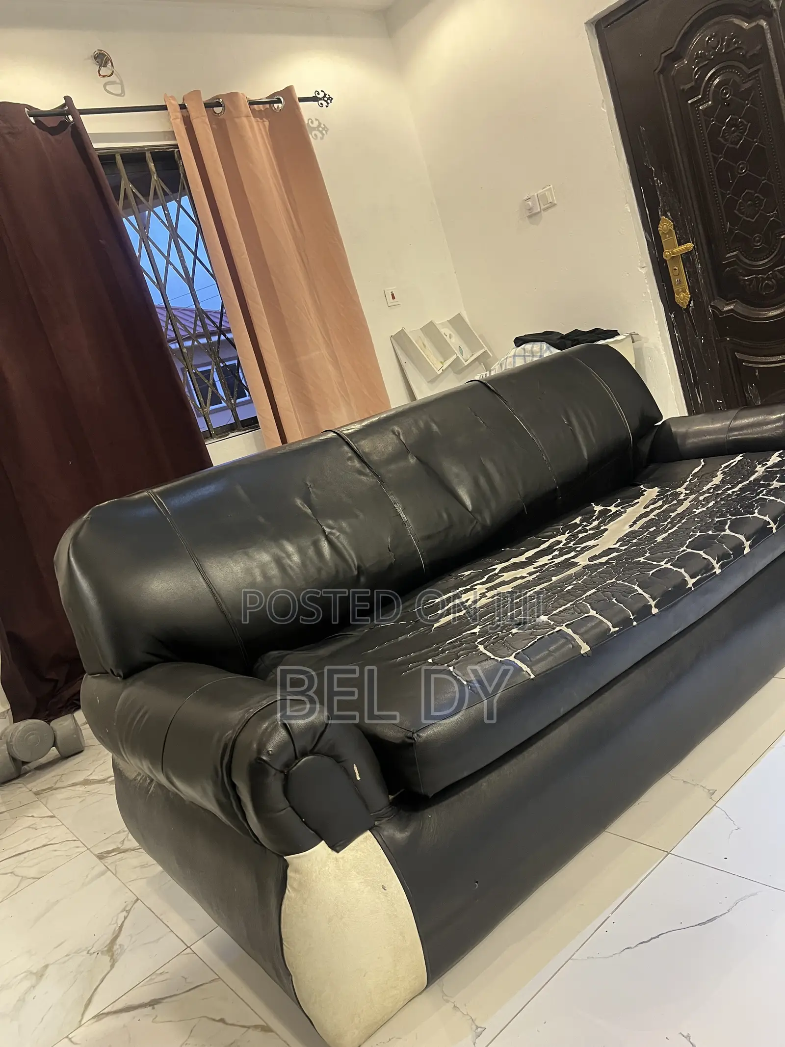 3-Seater Leather Sofa for Sale – Strong Frame (Needs Reupholstery)
