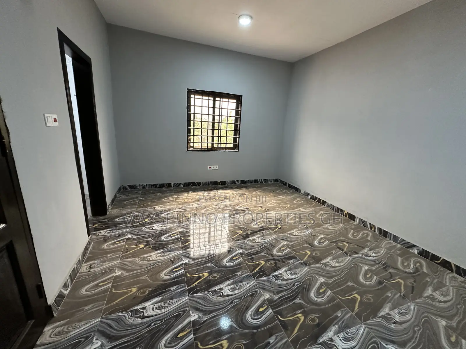 2bdrm Apartment in Maxspinno Properties, Little Roses Area for rent