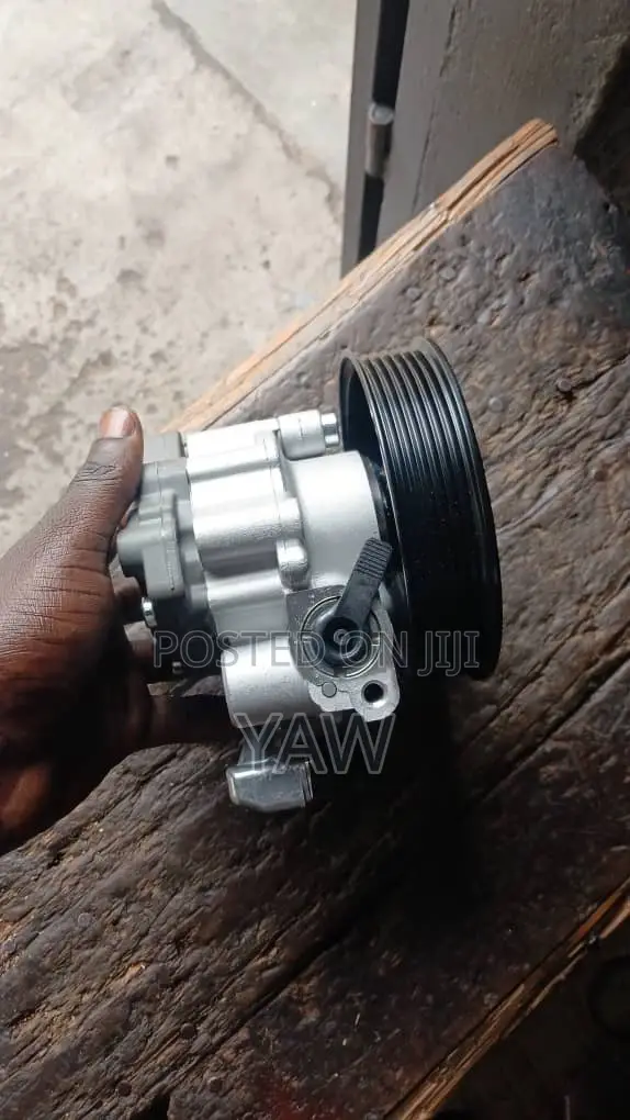 Mercedes-Benz E-Class W205 Power Steering Pump