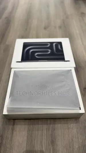 New Laptop Apple MacBook Pro 2023 M3 36GB Apple M3 SSD 512GB