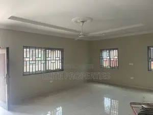 3bdrm House in Community 25 Adom for rent