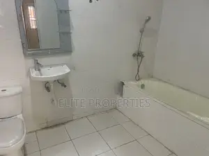 3bdrm House in Community 25 Adom for rent
