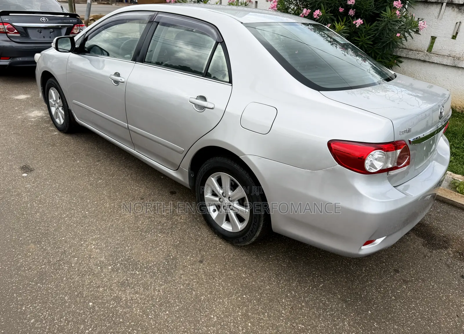 Toyota Corolla 2012 Silver