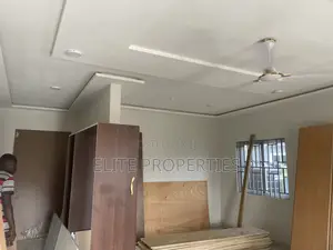 3bdrm House in Community 25 Adom for sale