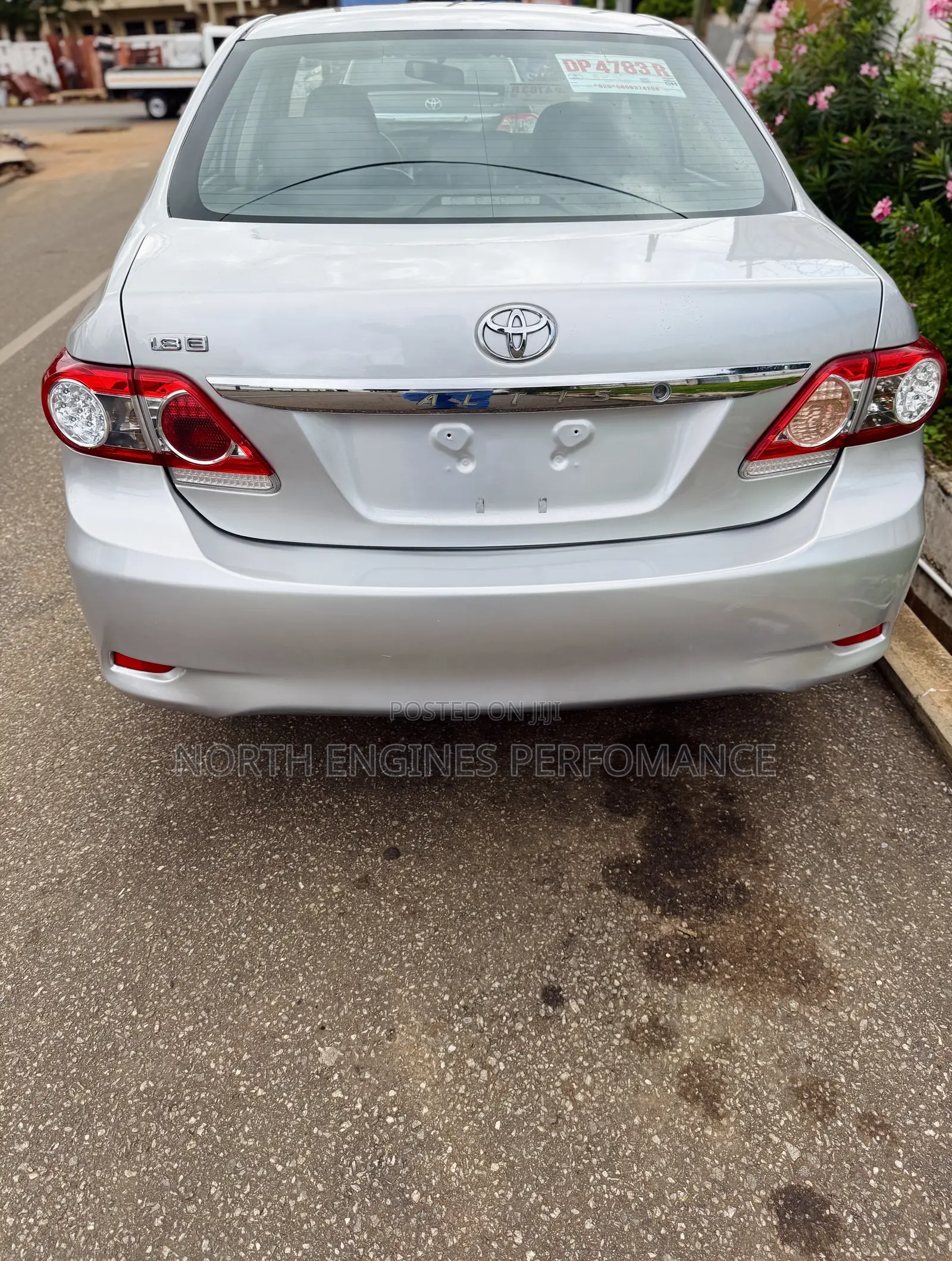 Toyota Corolla 2012 Silver