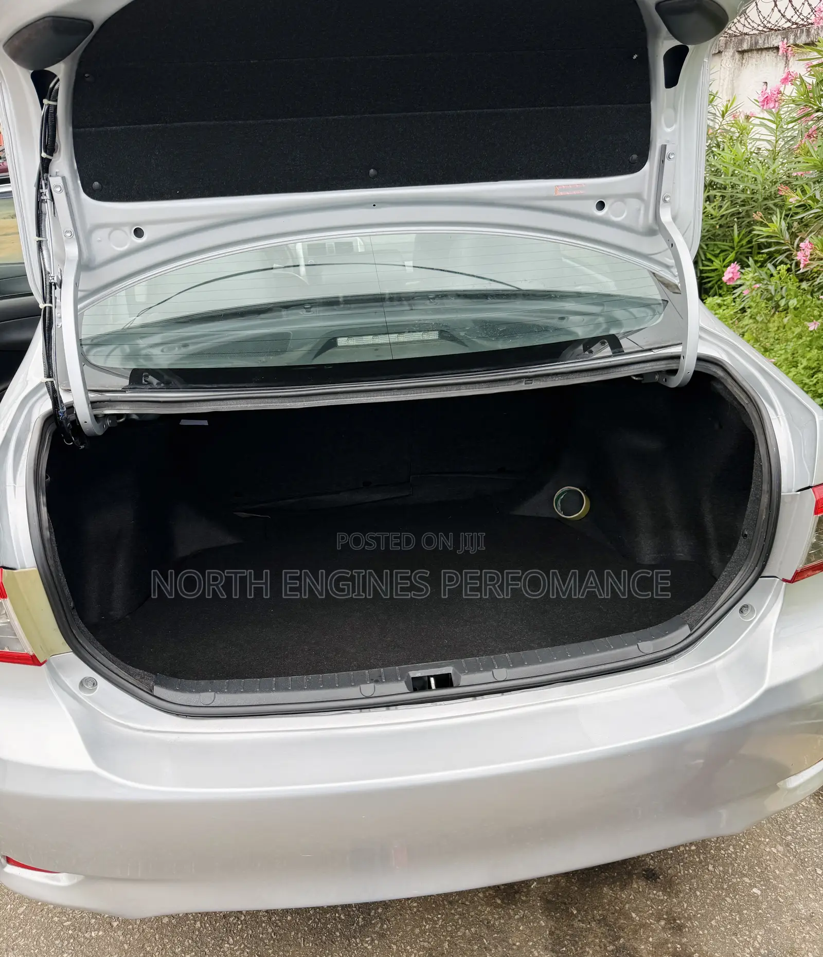 Toyota Corolla 2012 Silver