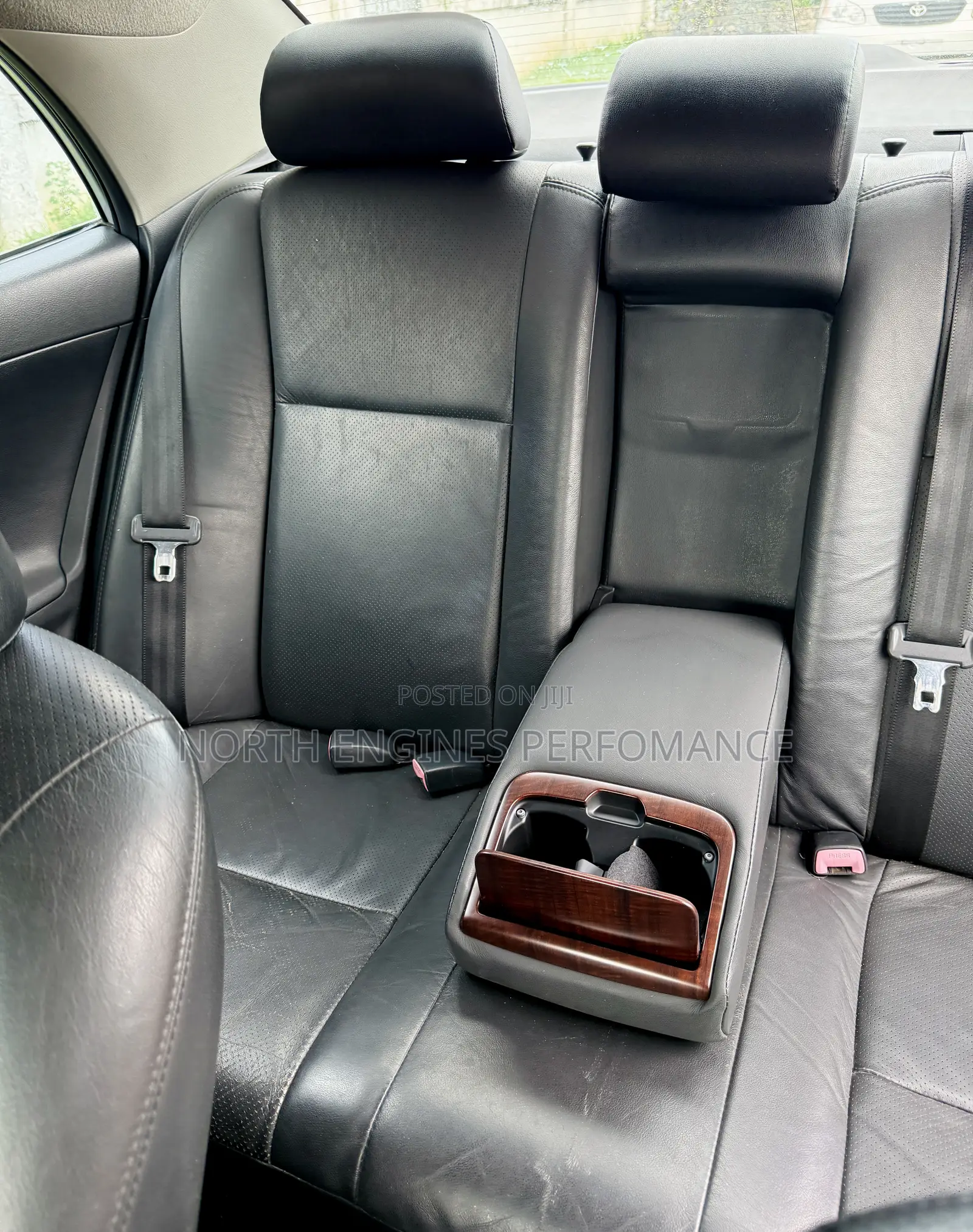 Toyota Corolla 2012 Silver
