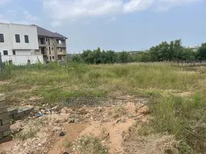 1 Plot of Genuine Land for Sale in C25 Adjacent Adom Estate