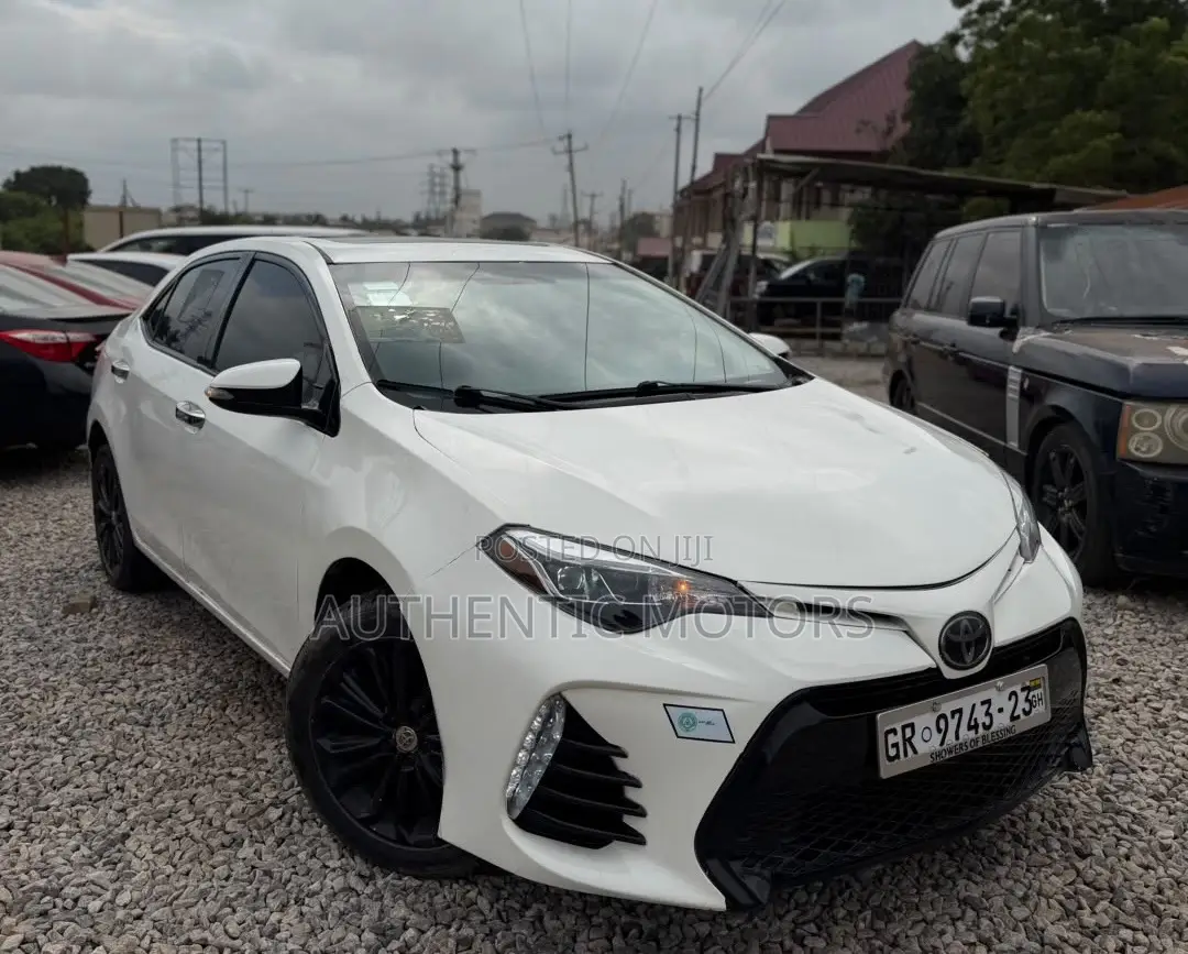 Toyota Corolla S 4dr Sedan (1.8L 4cyl CVT) 2014 White