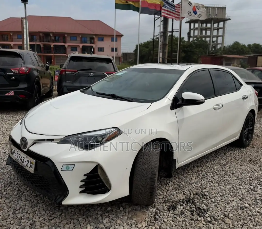 Toyota Corolla S 4dr Sedan (1.8L 4cyl CVT) 2014 White