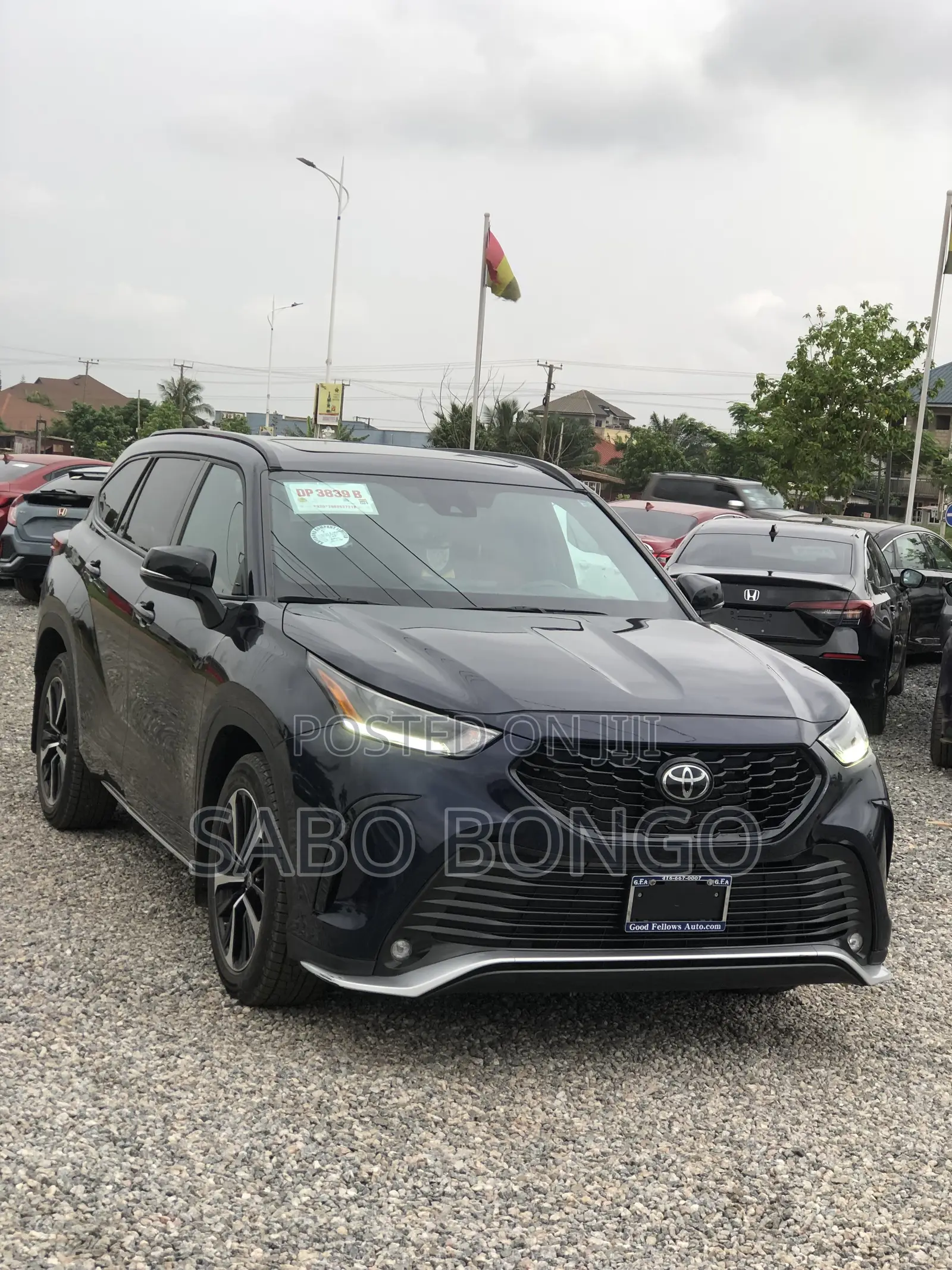 Toyota Highlander XSE 2022 Blue
