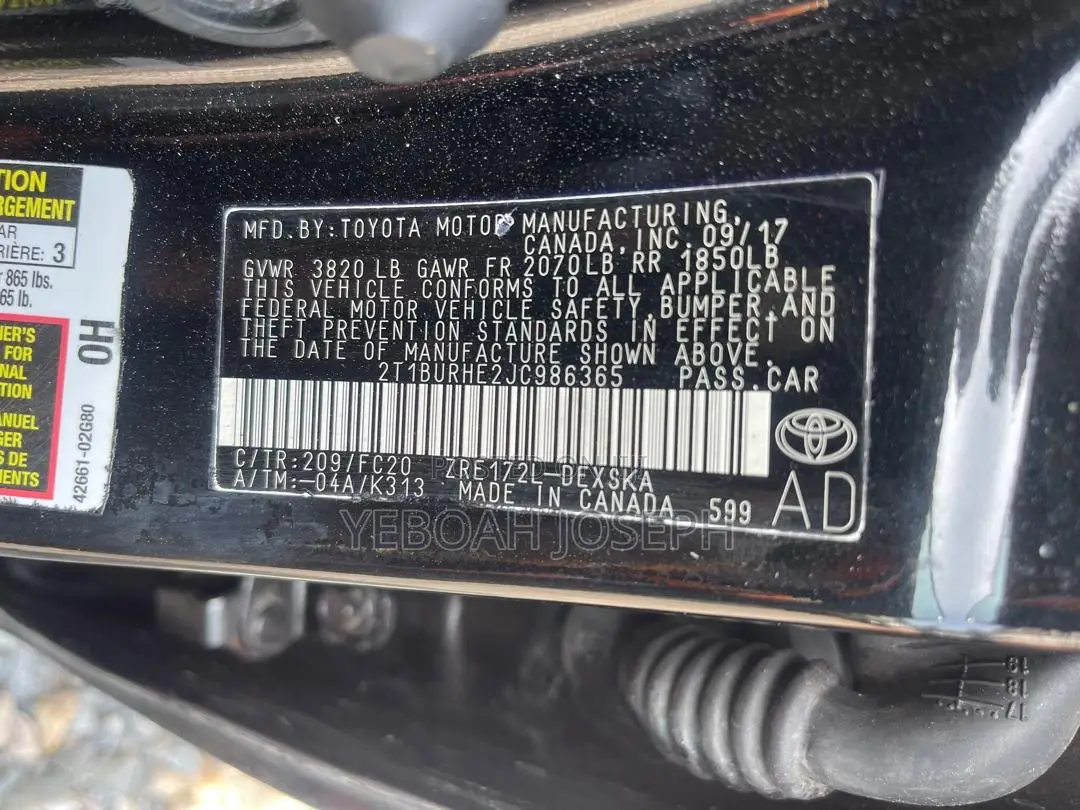 Toyota Corolla SE (1.8L 4cyl 6M) 2018 Black