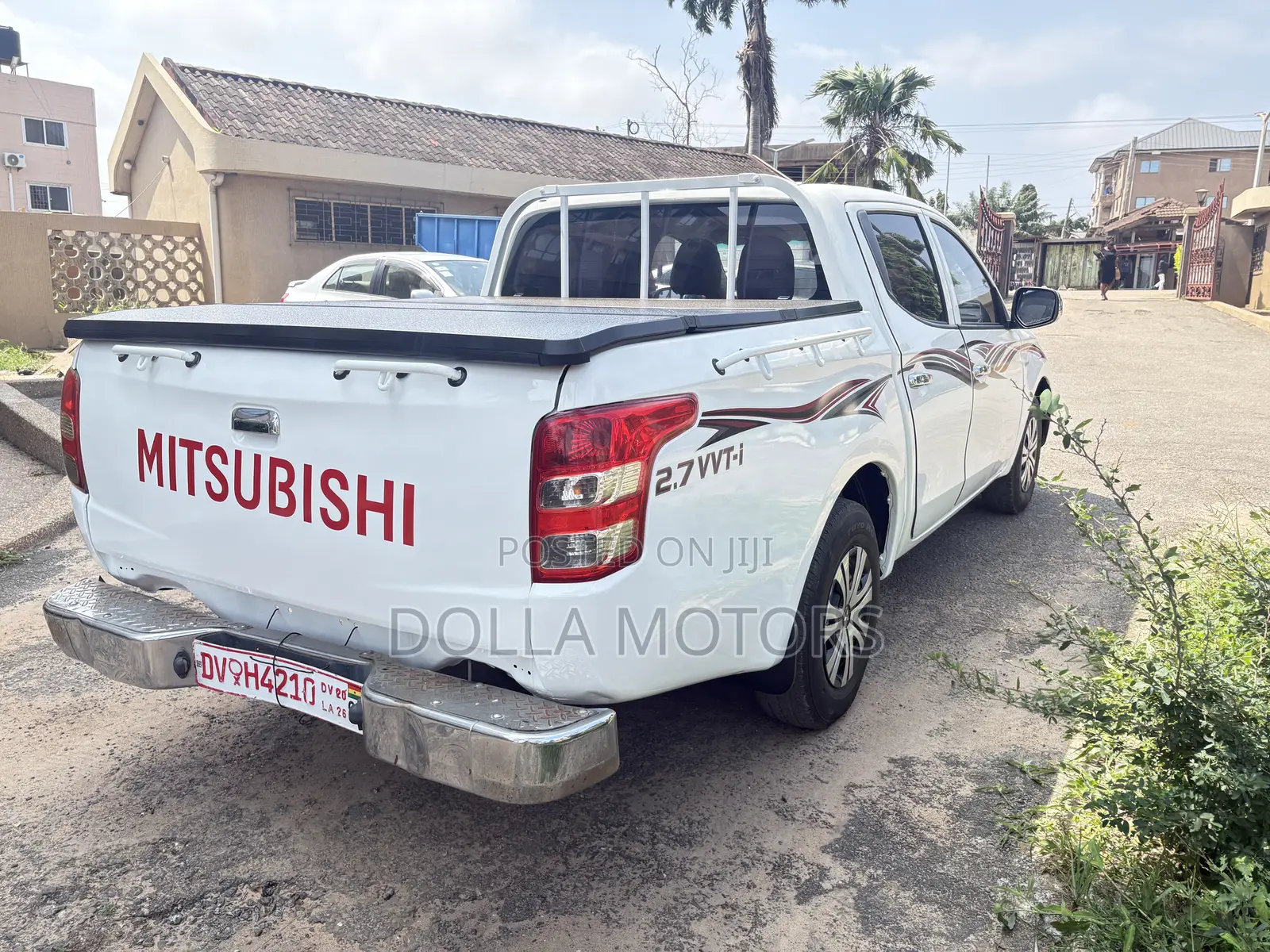 Mitsubishi L200 Club Cab 2.2 4WD 2016 White