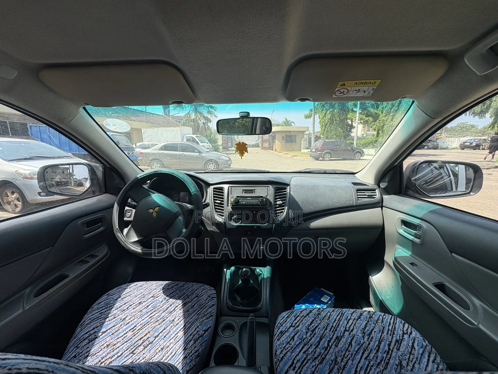 Mitsubishi L200 Club Cab 2.2 4WD 2016 White