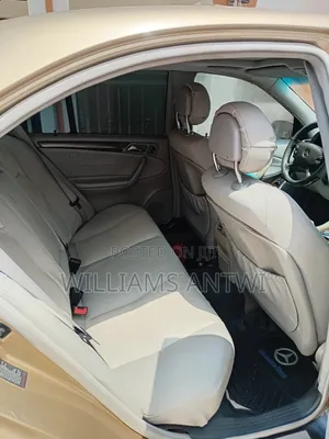 Mercedes-Benz C240 2003 Gold