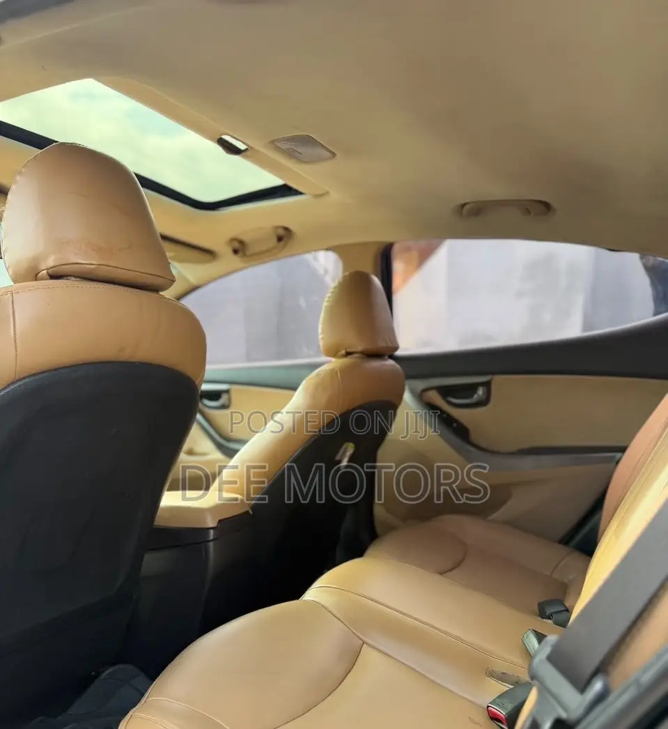 Hyundai Elantra 2013 Black