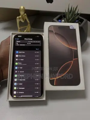 Apple iPhone 16 Pro Max 256 GB Gold