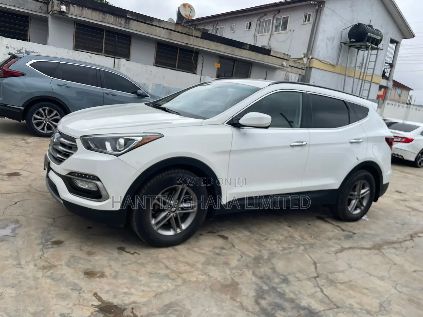 Hyundai Santa Fe SE AWD 2017 White