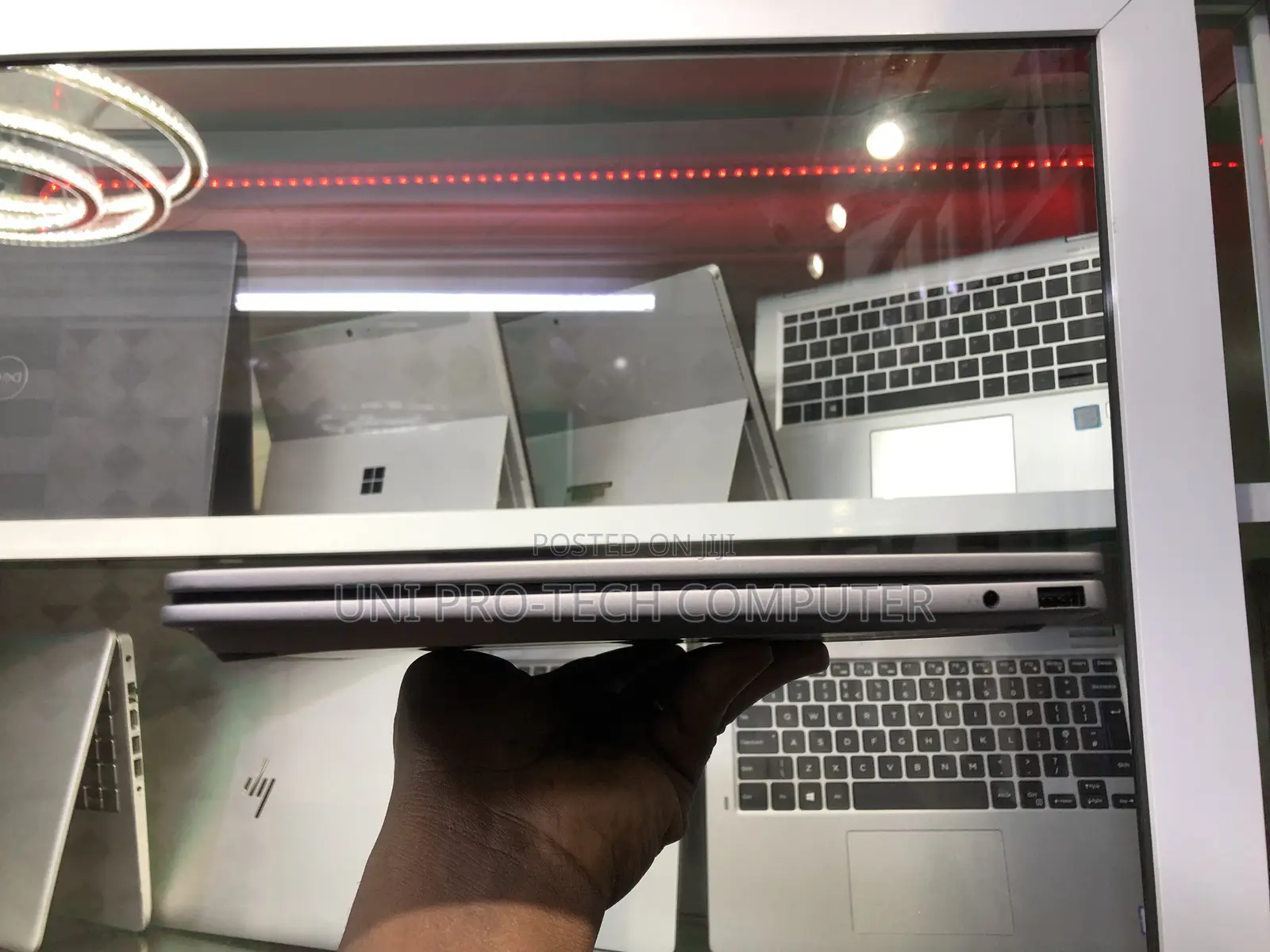 New Laptop HP OmniBook X Flip 14" 24GB AMD Ryzen 7 SSD 1T