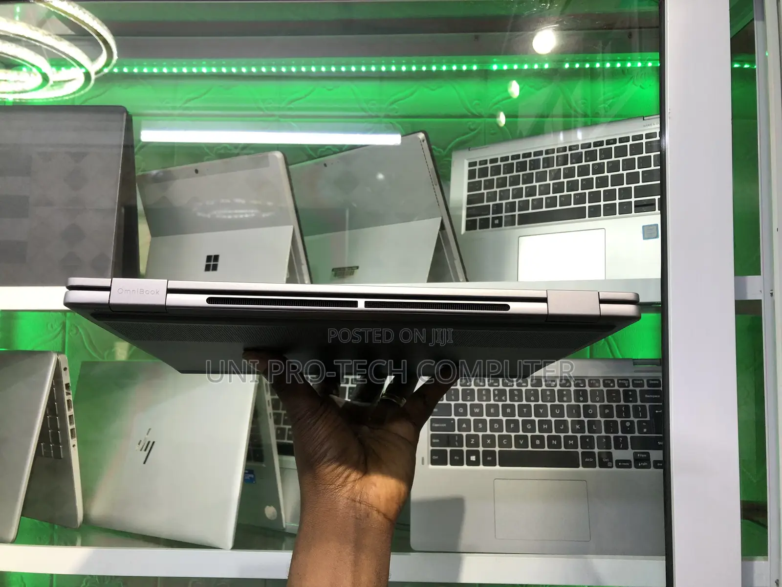 New Laptop HP OmniBook X Flip 14" 24GB AMD Ryzen 7 SSD 1T